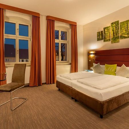 Hotel Und Restaurant Zum Deutschen Hause Luebbenau Luaran gambar